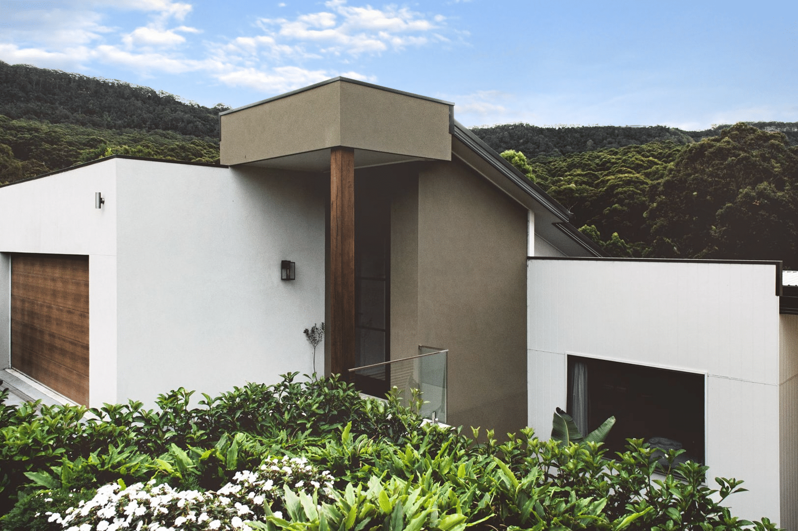 Bulli Custom Home — photo 5 — Adlington Homes