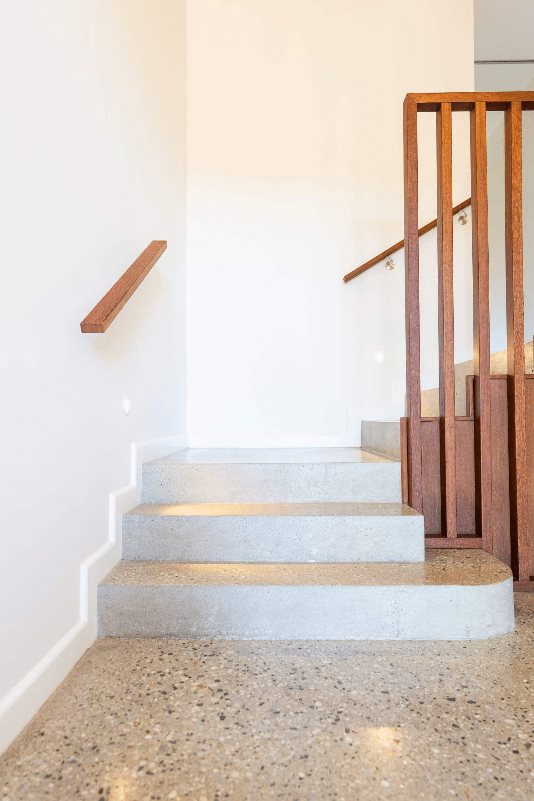 Mt St Thomas Knockdown Rebuild — photo 4 — Adlington Homes