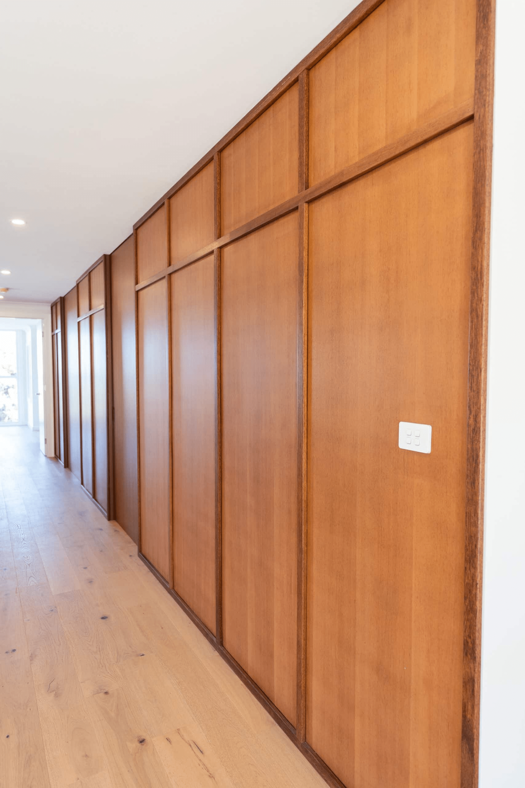 Mt St Thomas Knockdown Rebuild — photo 11 — Adlington Homes